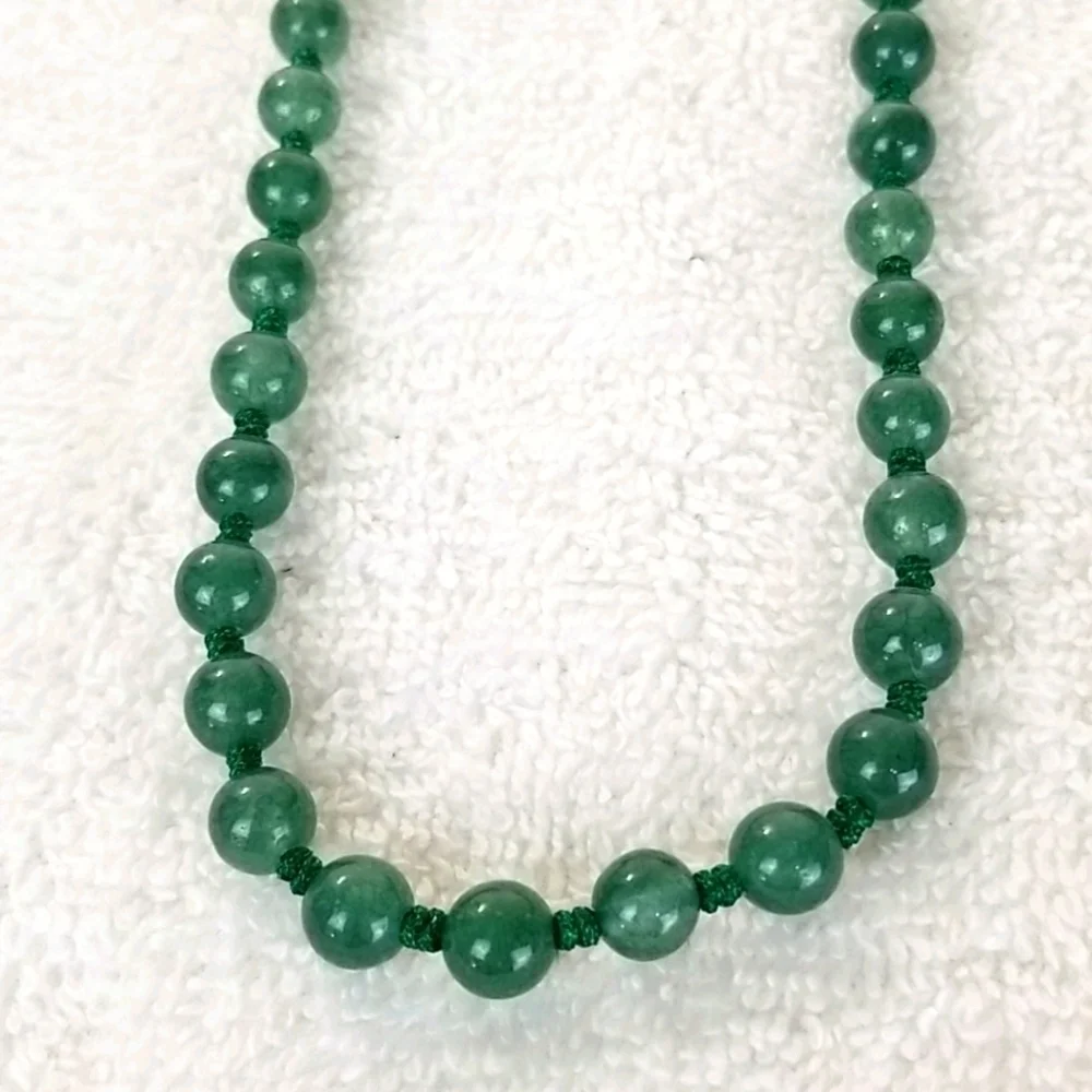 SET OF 3 ADJUSTABLE BEAD NECKLACES - Picture 2 of 4